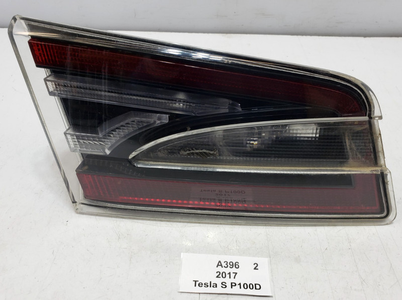✅ 12-20 OEM Tesla Model S Rear Left Driver Side Inner Tail Light Trunk Liftgate