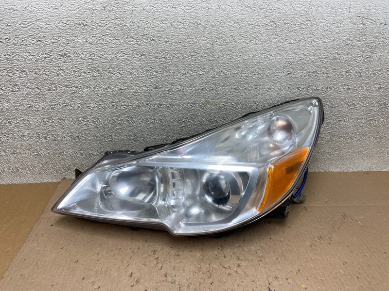 2013 2014 Subaru Legacy Outback Left Driver Halogen Headlight Z6402 DW