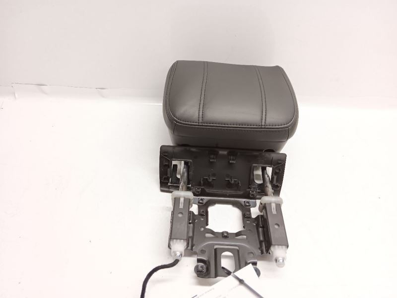 Range Rover HSE L405 Right Front Headrest Head Rest Black Leather Passenger