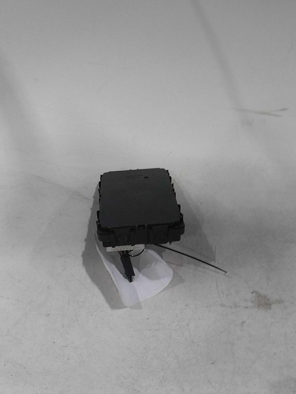 2013 Nissan Altima Body Control Module OEM 284B23TA0A 117K Miles Red