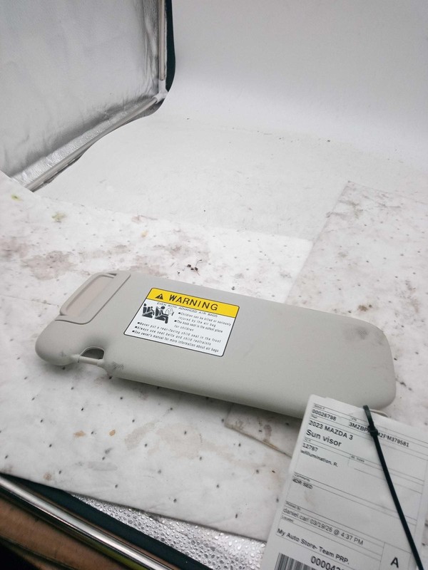 2023 MAZDA 3 Sun Visor Right GREY Used OEM 712121 21K Miles