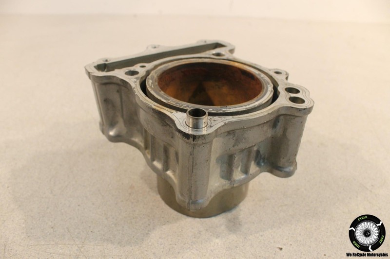 2000 Suzuki SV650 ENGINE MOTOR PISTON CYLINDER BLOCK JUG SV 650 00