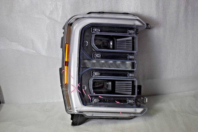 2023-2025 Ford F-250 F-350 Super Duty LED HeadlightAssyRight Side