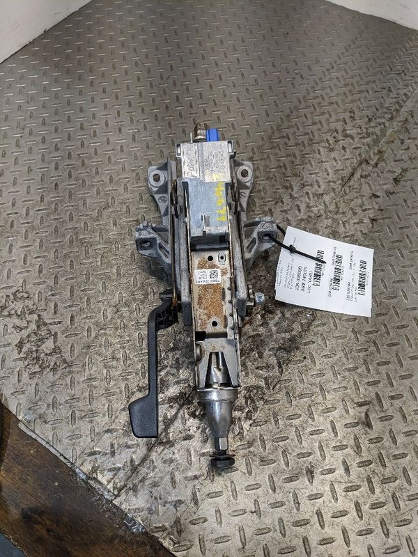 Steering Column Floor Shift Base V6 Fits 15-17 MUSTANG 1124272