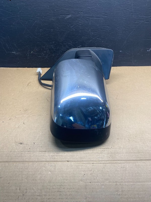 2004 to 2015 Nissan Armada Right Passenger Door Mirror AC4530 DW