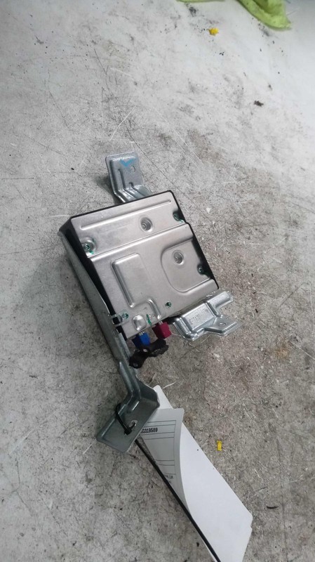 2016 Hyundai Santa Fe Body Control Module OEM 954004Z260 66K Mileage