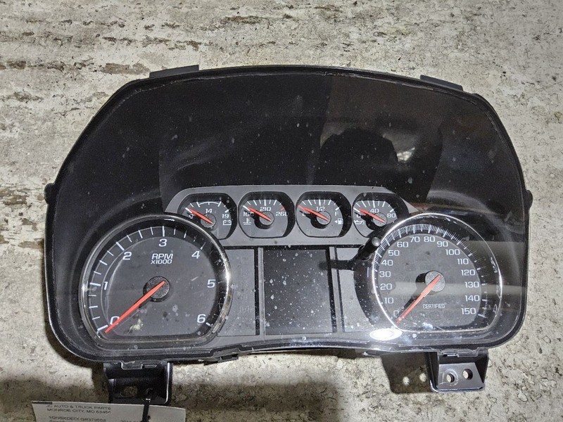 Speedometer Cluster MPH US Market ID 84063542 Fits 16 SUBURBAN 1500 3386958