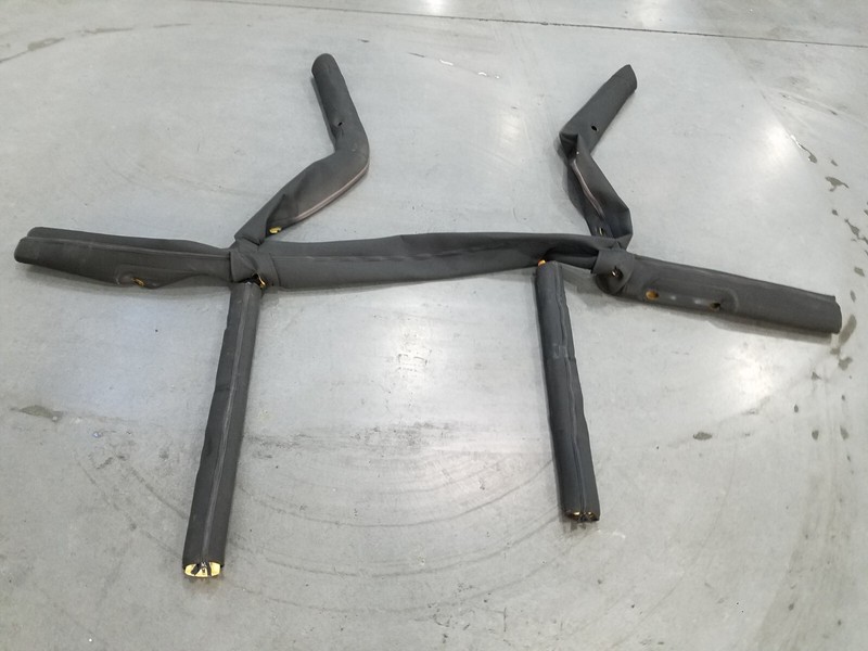 2006 Jeep Wrangler TJ Rubicon 4x4 OEM Rollbar Padding / Covers #0921 Q7