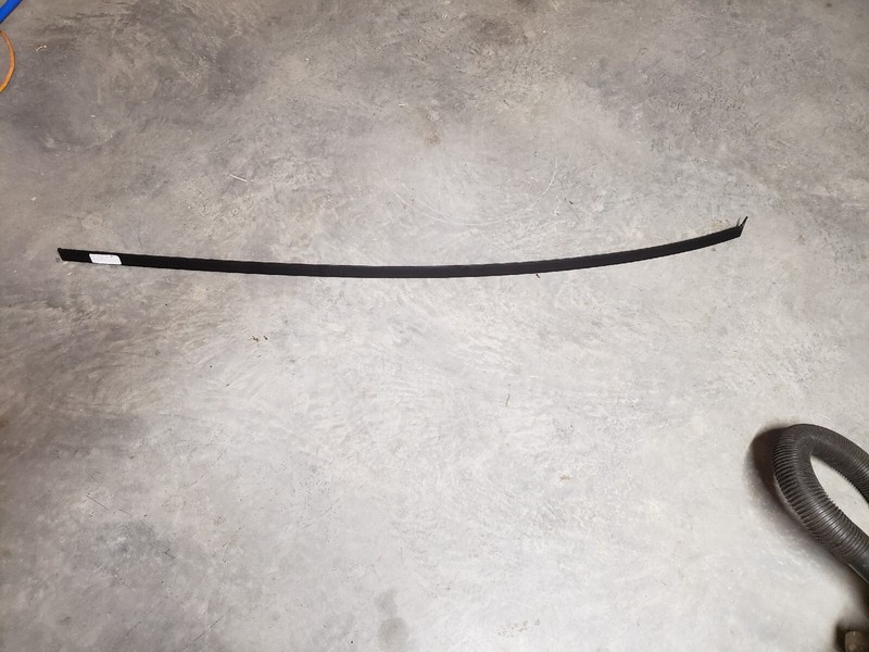 2012-2018 FORD FOCUS SE LEFT DRIVER SIDE UPPER OVERHEAD ROOF MOLDING COVER OEM