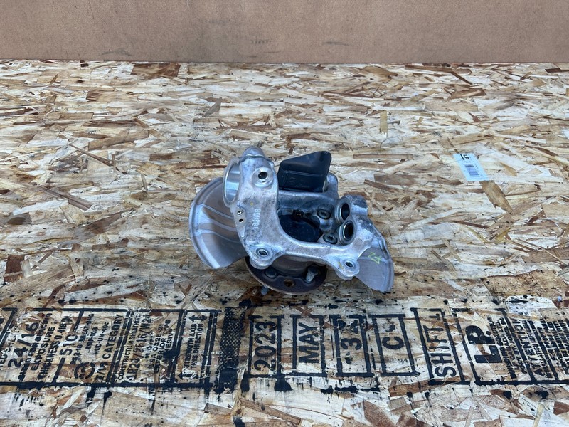 GENESIS G70 2019-2023 OEM FRONT LEFT DRIVER SPINDLE KNUCKLE BEARING RWD ASSEMBLY