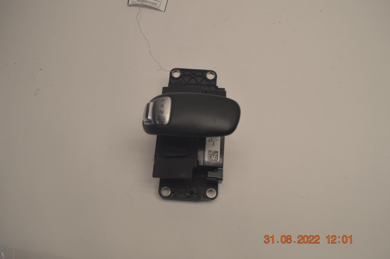 2011-2017 AUDI A8 QUATTRO AUTOMATIC TRANSMISSION GEAR SHIFTER SHIFT LEVER OEM
