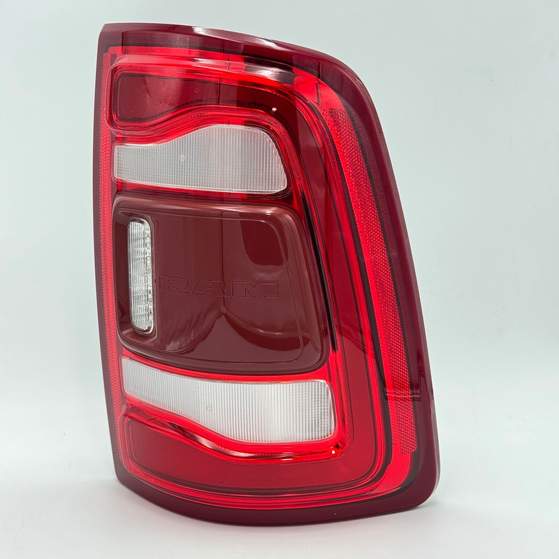 ✅ 2019-2026 RAM 2500-3500 5th Gen LED TAILLIGHT BRAKE TAILLAMP RIGHT SIDE OEM