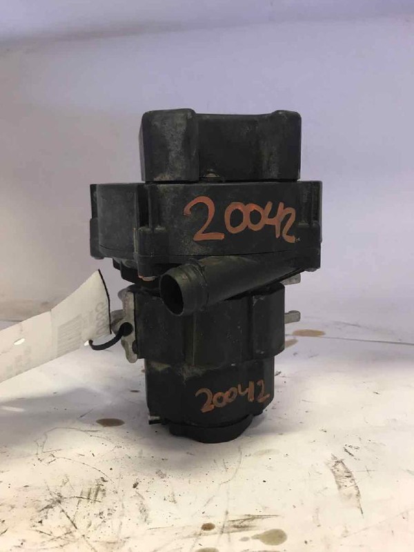Air Pump MERCEDES C240 01 02 03 04 05