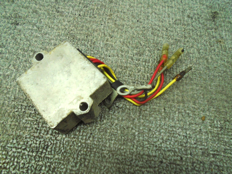 Voltage Regulator 815279-3/8M0084173/883072T Mercury Mariner 30-275HP 1988-2002