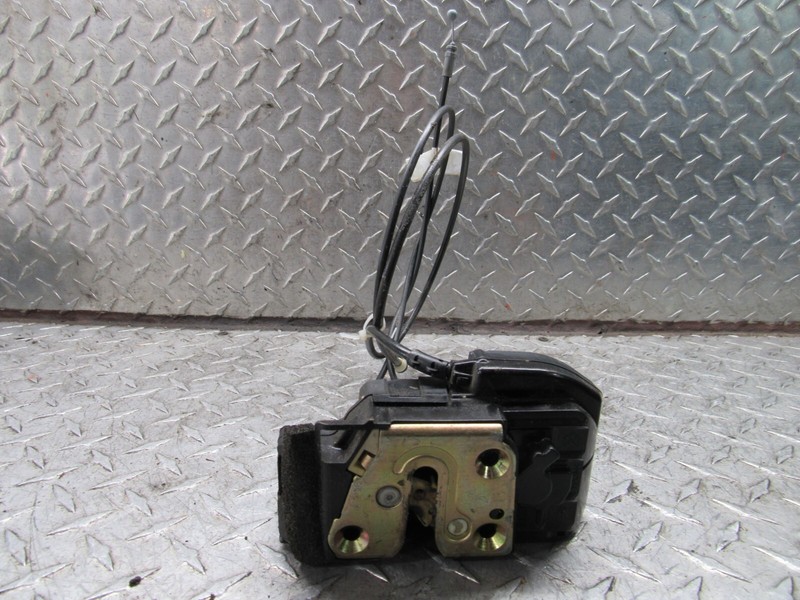 2004 INFINITI QX56 RIGHT PASSENGER FRONT DOOR LATCH LOCK ACTUATOR ASSEMBLY