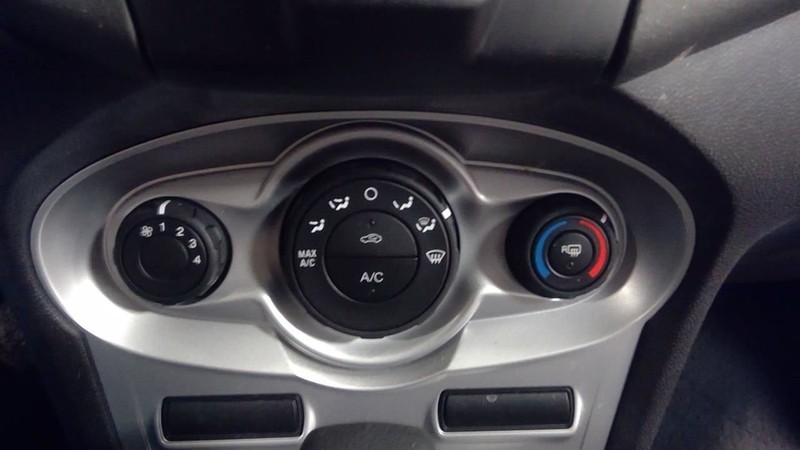Temperature Control AC Manual Temperature Control Fits 14-19 FIESTA 3439552