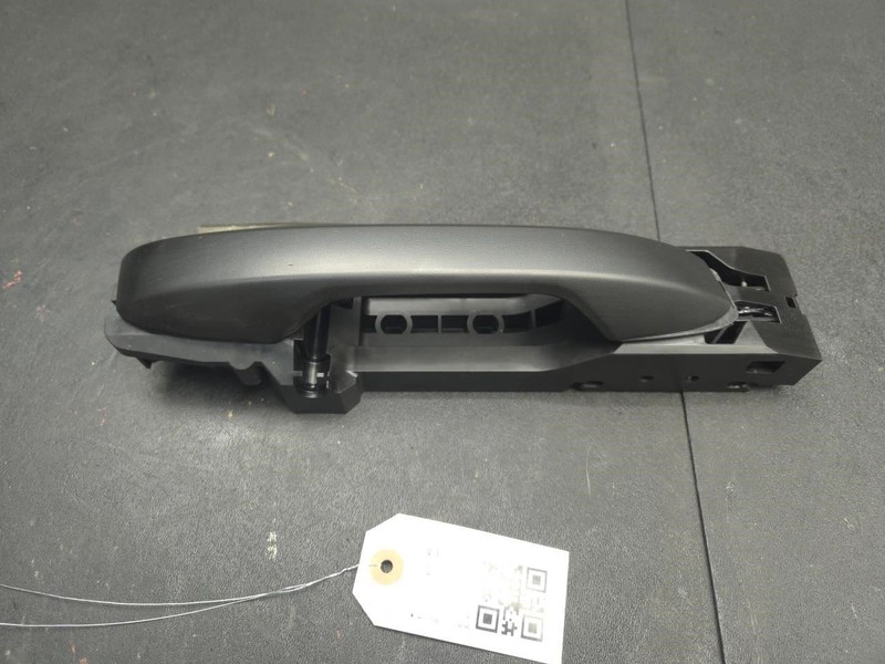 Front Right Door Outside Handle 2025 Nissan Kicks 826D2-7LF0B 2026 X
