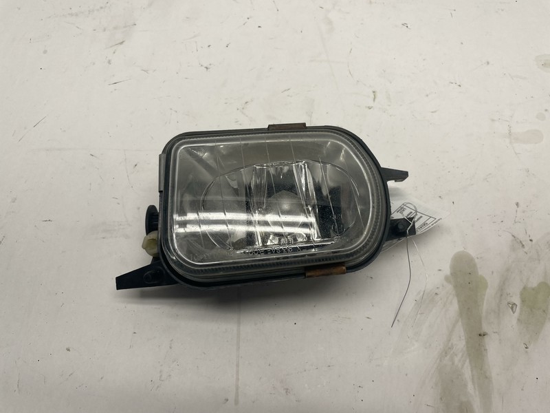 03-06 MERCEDES SL500 SL600 RH PASSENGER FOG LIGHT LAMP BUMPER MOUNTED 2038201256