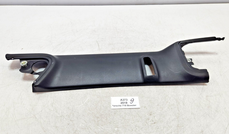 ✅ 13-25 OEM Porsche 718 Boxster 982 Right Passenger Windshield A Pillar Trim