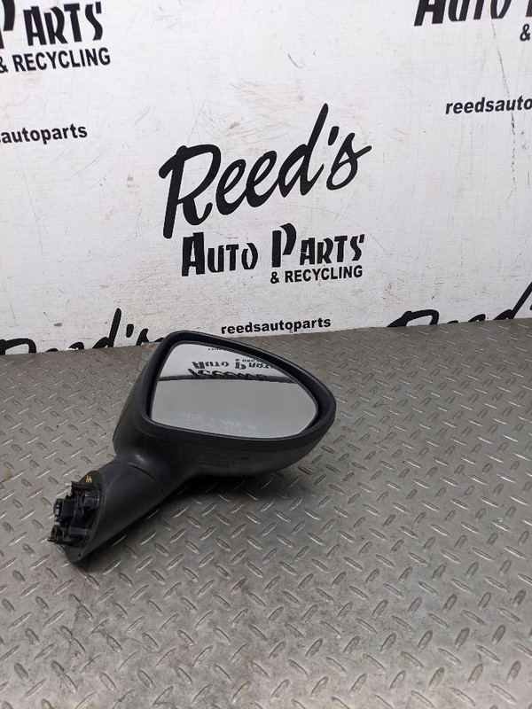Passenger Side View Mirror Power Heated Body Color Fits 12-14 RIO 1169234