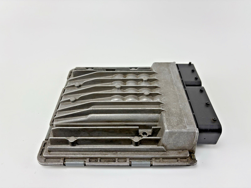 2009-2011 BMW 328i E90 XDRIVE ECU / ECM / DME Engine Control Module 7614362