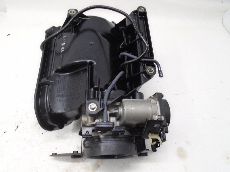 Yamaha 300hp Outboard Throttle Body 1 6CB-13751-10-00 Pressure Sensor 6P2-82380