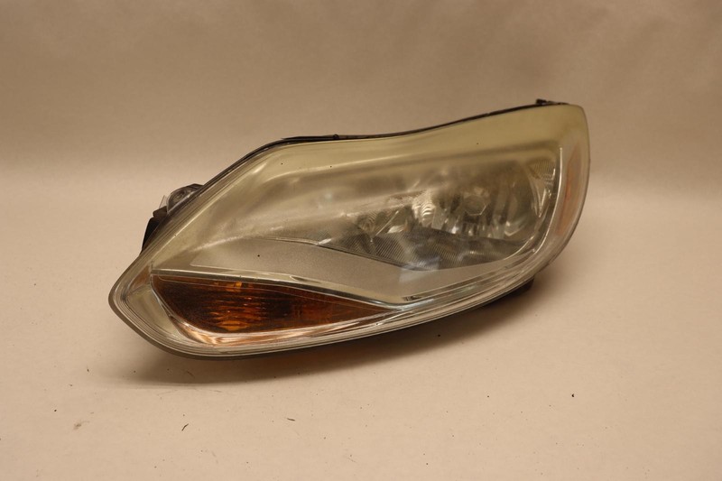 2012-2014 FORD FOCUS LEFT DRIVER SIDE HEADLIGHT HALOGEN HEADLAMP OEM