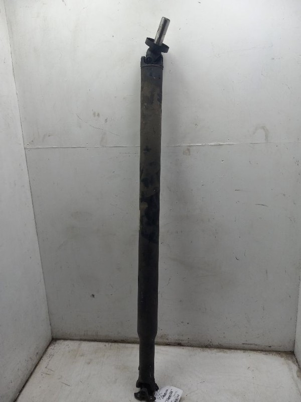 05-07 TOYOTA SEQUOIA SR5 4.7L RWD AT REAR DRIVE SHAFT