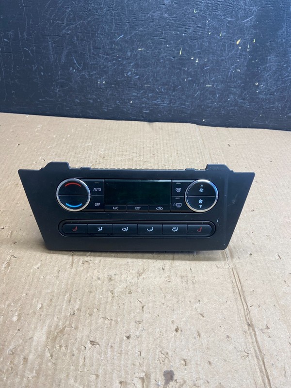 2006 to 2009 Ford Fusion Mercury Milan Climate Control A/C Control OEM ae4031 DG