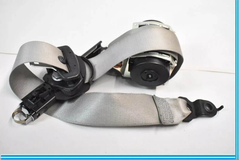 06-12 Mercedes X164 ML320 GL450 Front Right Seatbelt Seat Belt Retractor OEM