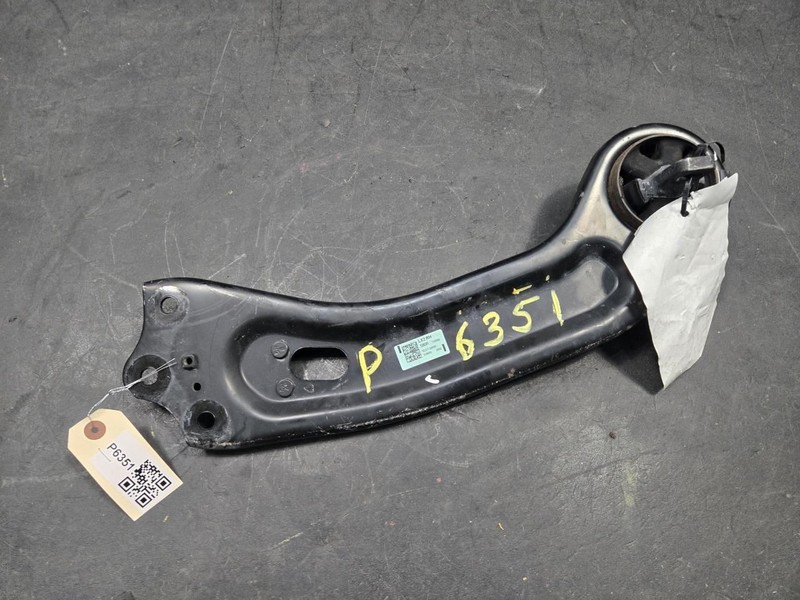 Rear Right Trailing Lower Control Arm 2022 Hyundai Palisade 55271-S8000 20 - 25