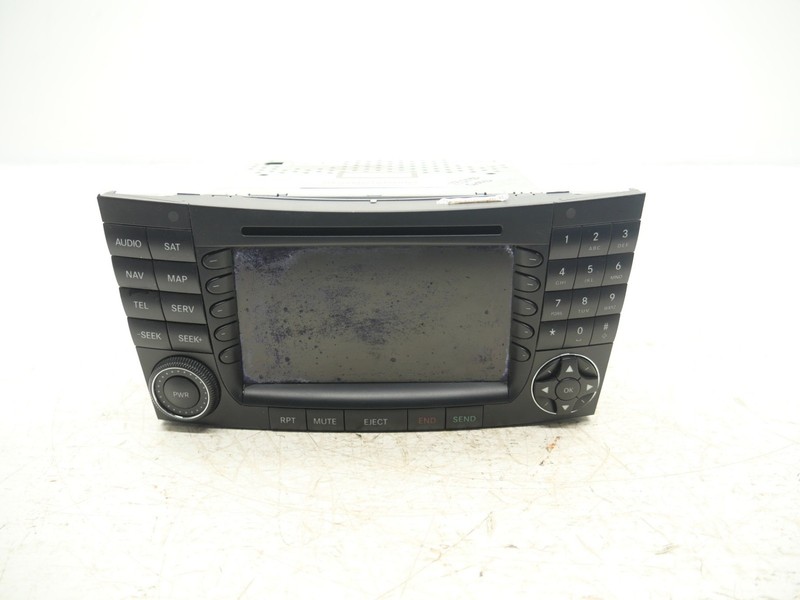 2007-2009 Mercedes E350 Radio Navigation Head Unit A2118203497 OEM