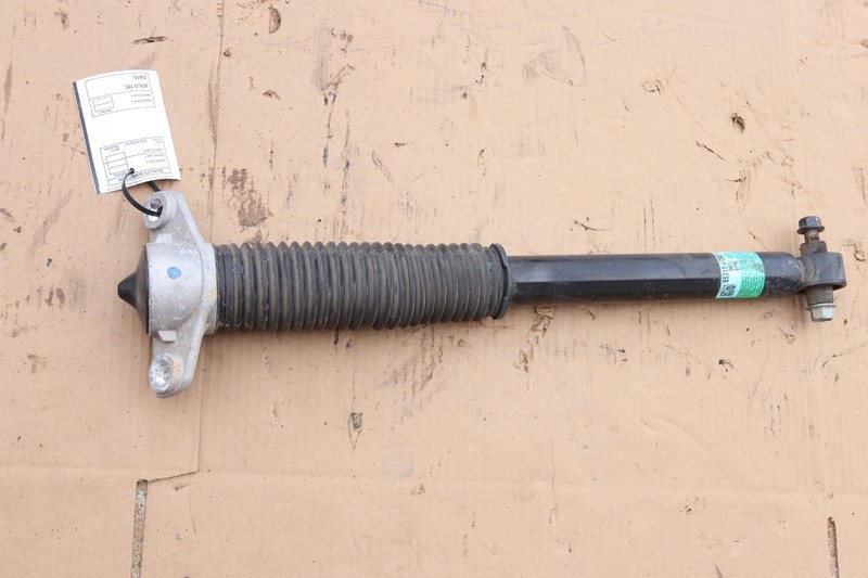 2017-2022 KIA SPORTAGE AWD 2.4L REAR RIGHT SIDE SHOCK STRUT ABSORBER OEM