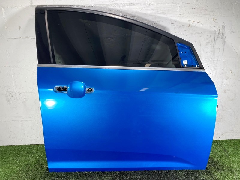 12-18 FORD FOCUS FRONT RIGHT RH PASS SIDE DOOR SHELL SKIN W/ WINDOW GLASS OEM