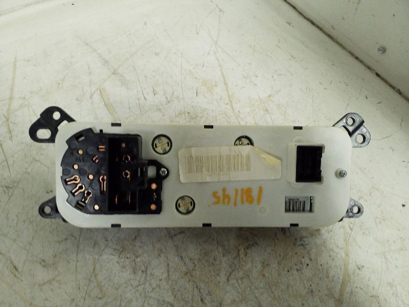 Temperature Control AC Fits 07-08 MITSUBISHI RAIDER 1724925