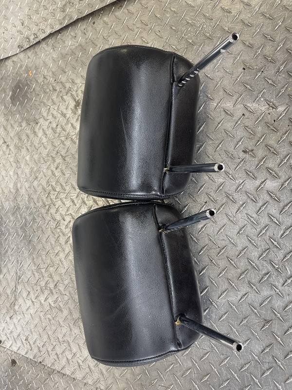 10-15 Nissan Titan Front Headrest Assembly Oem Tested