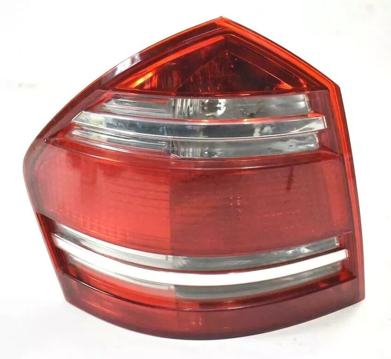 07-09 Mercedes X164 GL450 GL550 Left Driver Side Tail Light Lamp OEM