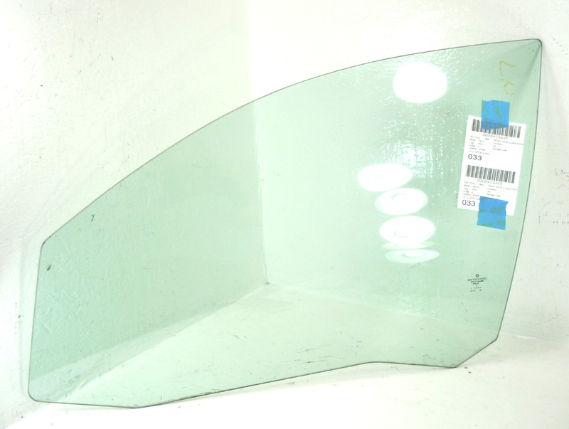 2004-2008 Chrysler Pacifica Front Door Window Glass Driver Left OEM