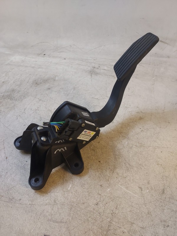 09-15 2009-2015 KIA OPTIMA TUCSON SPORTAGE GAS ACCELERATOR PEDAL ASSEMBLY OEM