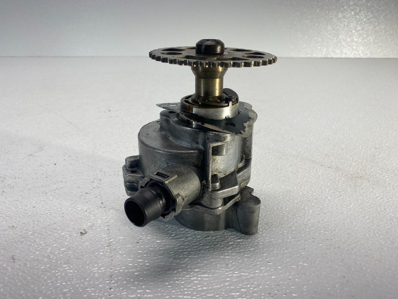 BMW E88 E90 E92 E60 E72 135 335 535 740 X6 Z4 N54 Turbo Engine Vacuum Pump OEM✅