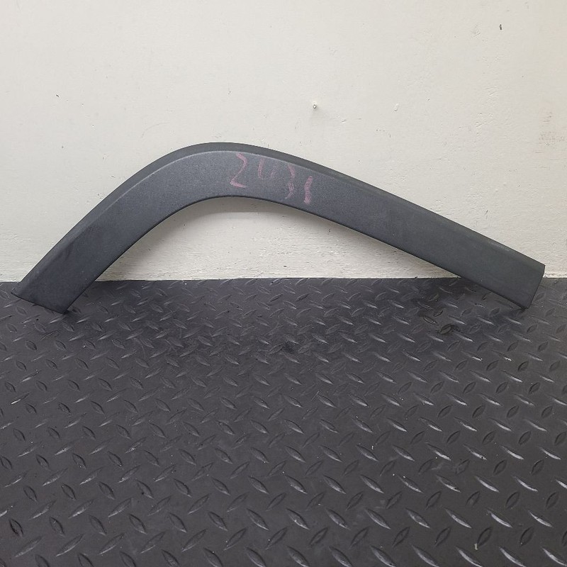 14-23 Jeep Cherokee Right Passenger Quarter Flare Molding OEM 1UW94RXFAE