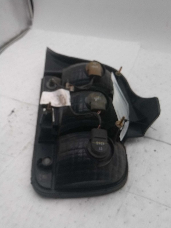 2005-2009 Ford Mustang Left Tail Light Assembly Grey, Used, 99k Miles