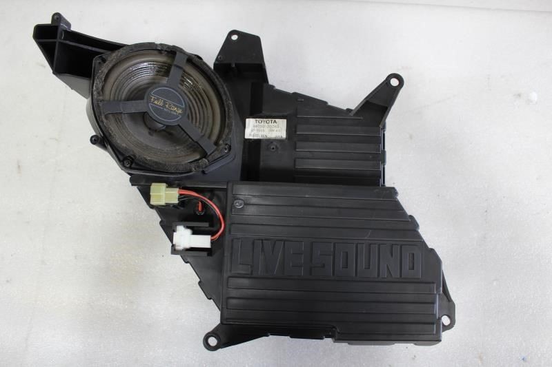 1990 1991 1992 1993 TOYOTA CELICA LEFT REAR SUBWOOFER SPEAKER 86150-20261