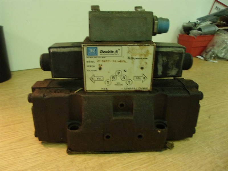 Double A QF-5M-FF-10A1-BH5L LBS Directional Valve*FREE SHIPPING*