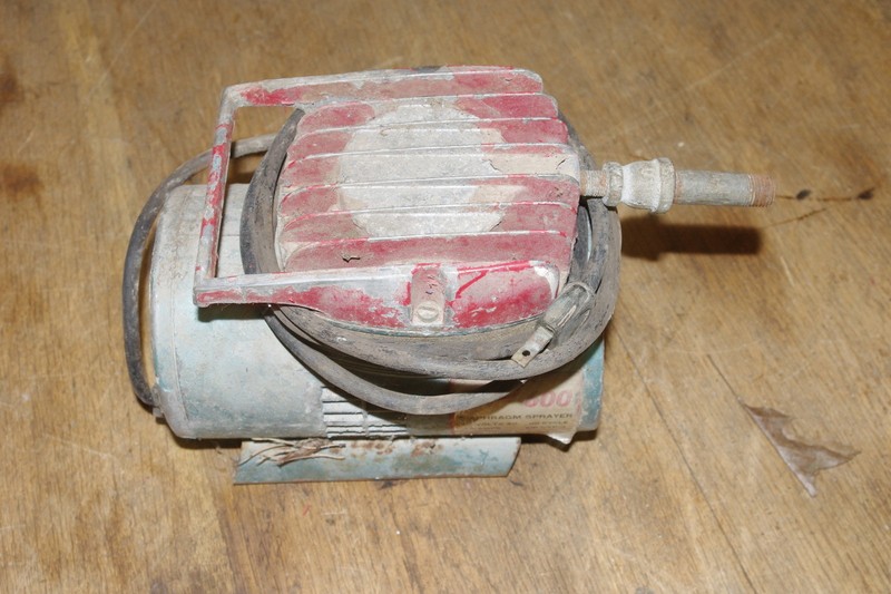 Spray-It 600 Diaphram Pump 3A 115V 60 Cycle *FREE SHIPPING*