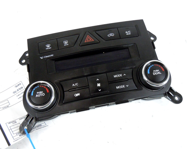 2011 11 Kia Sorento A/C Heat Climate Temperature Control OEM 97250-1U360