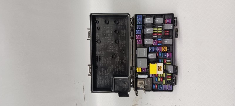 12 JEEP LIBERTY TIPC power control module fuse box OEM 1 Year Warranty!