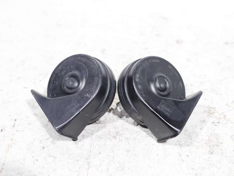 2016-2020Tesla Model X Front Left RightSide High Tone Horn Signal Set OEM