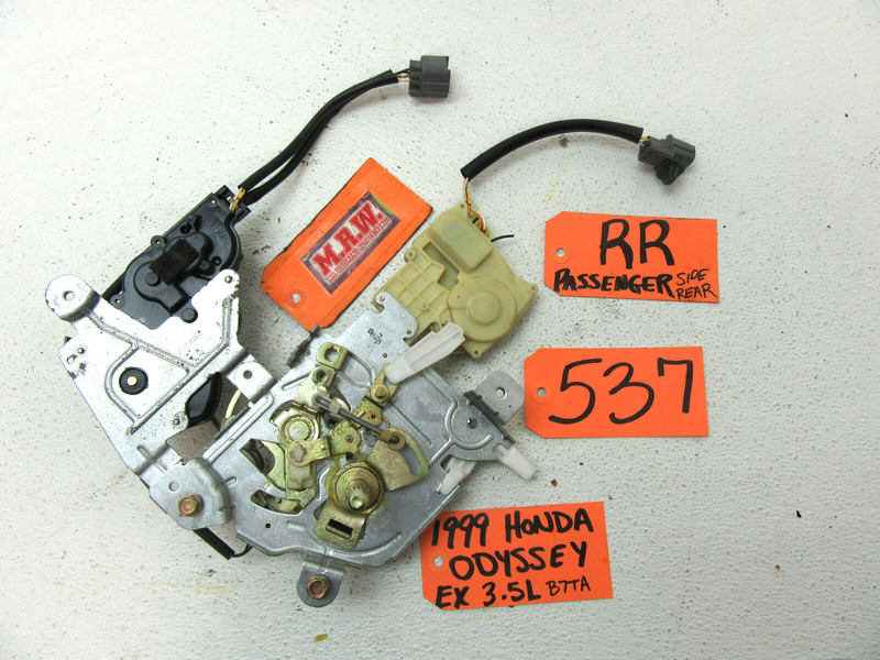 DOOR PANEL DOOR LATCH LOCK MOTOR OPENER R RHRIGHT REAR BACK for 99-04 ODYSSEY
