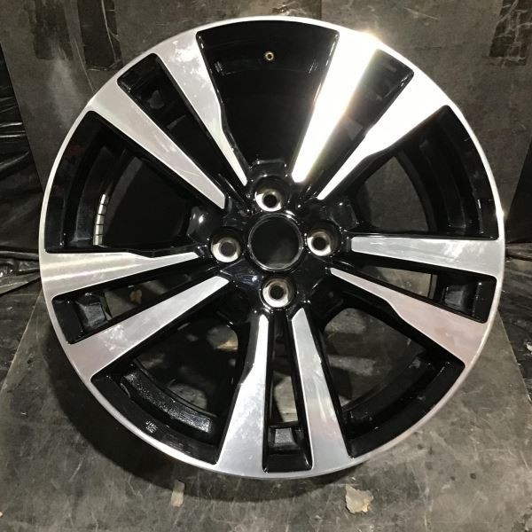2018-2020 Nissan Kicks 62792 Wheel 17x6.5 Black Machined 403005RL3E 403005RF3A